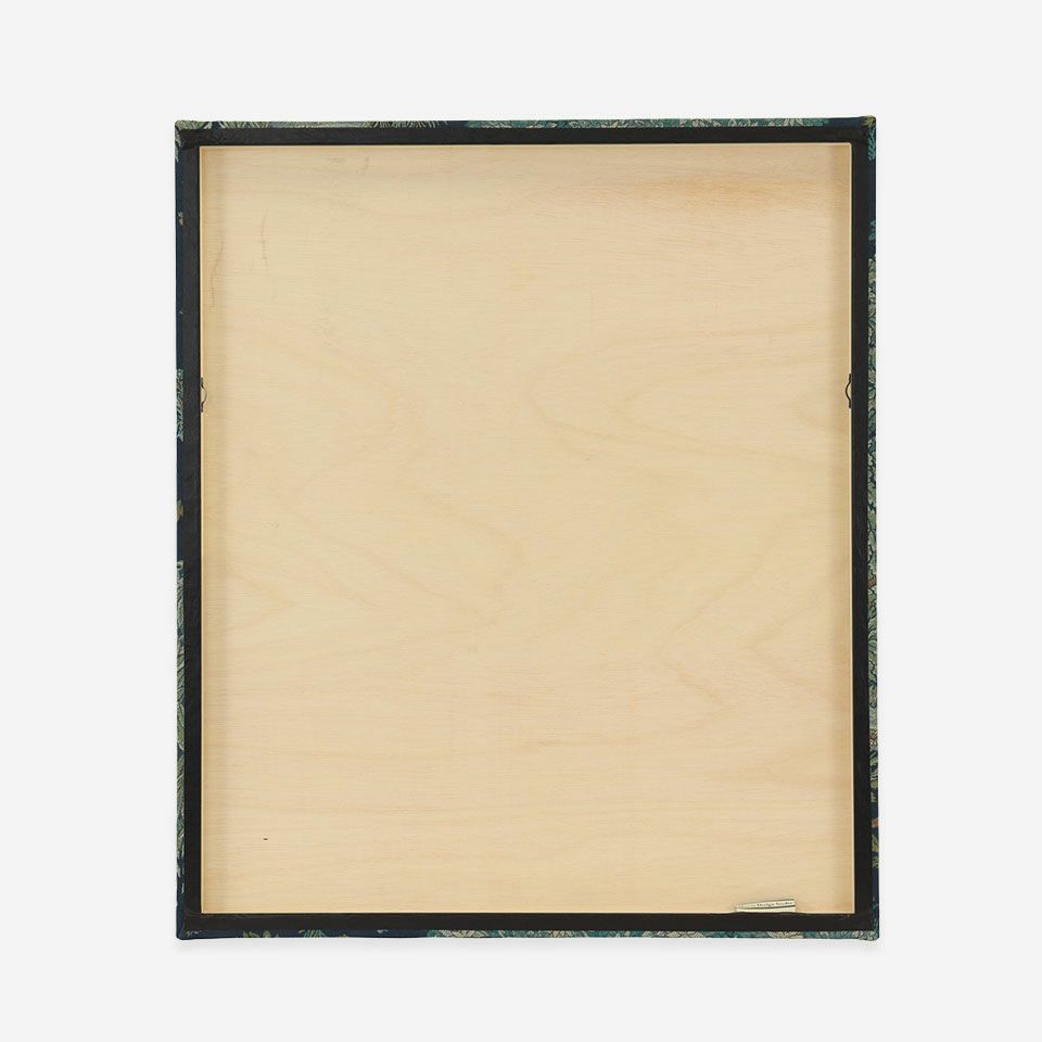 裏面画像／約70cm×60cm／吊り金具は、パネルの両端の梁に固定されています