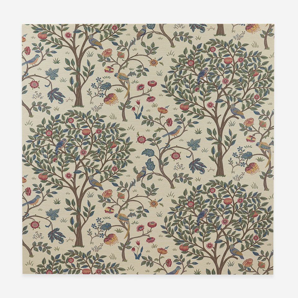 正面画像／約125cm×125cm／生地巾いっぱいに大きく柄取りしたモチーフがインテリアの主役となり寂しい印象にならず壁に映えます