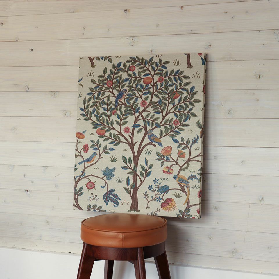 立て掛けるだけでおしゃれな空間を演出します