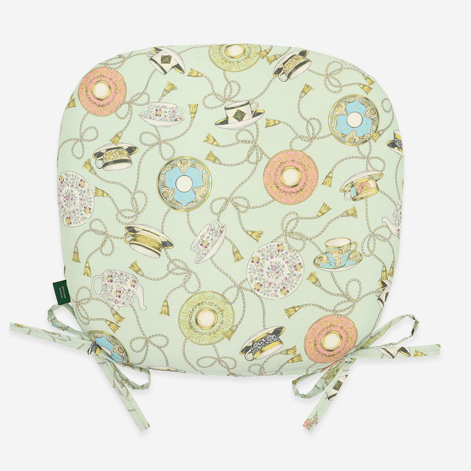 裏面／カラー：グリーン／表面と裏面は共生地を使用し、柄位置は一点ずつ異なります