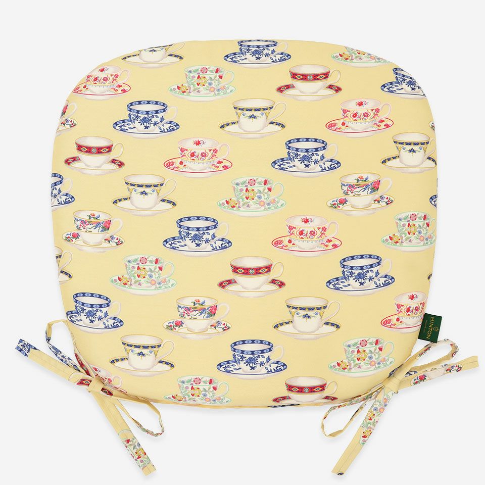 表面／カラー：イエロー／45cm×43cm／紐付き／カバー取り外し可