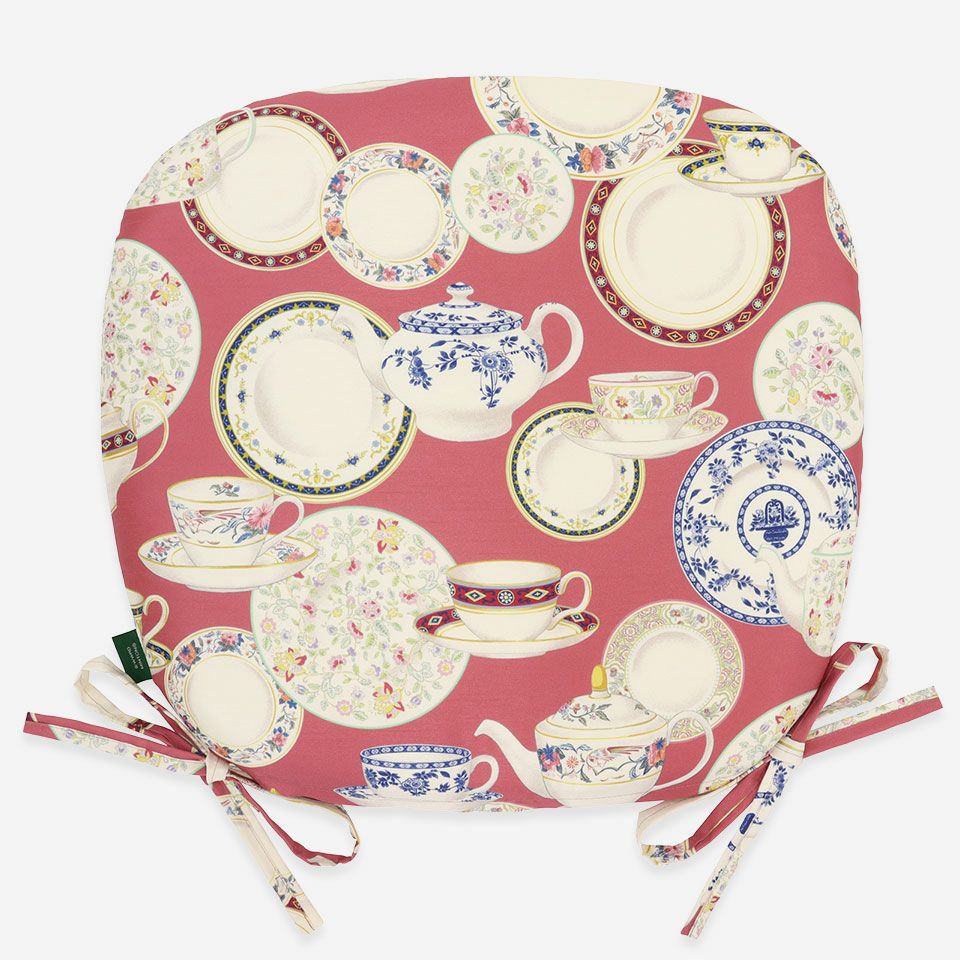 裏面／カラー：レッド／表面と裏面は共生地を使用し、柄位置は一点ずつ異なります