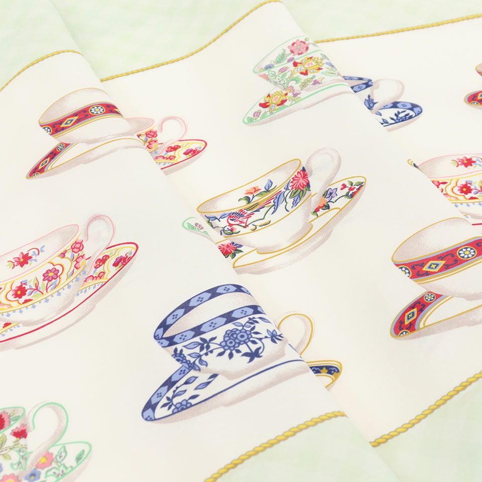 グリーン色は爽やかな印象を与えます