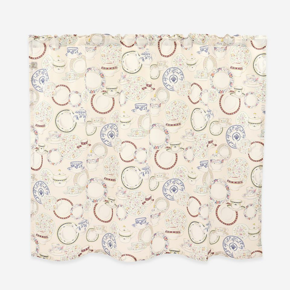 正面画像／カラー：アイボリー／ 約142cm×110cｍ