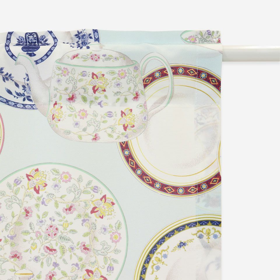 上部は筒縫いになっています