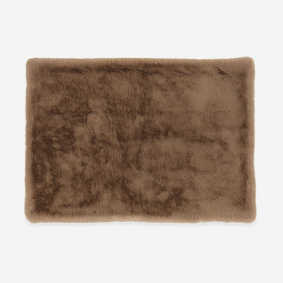 表面／カラー：ベージュ／暖かさとリッチでフワフワな触り心地は別格です