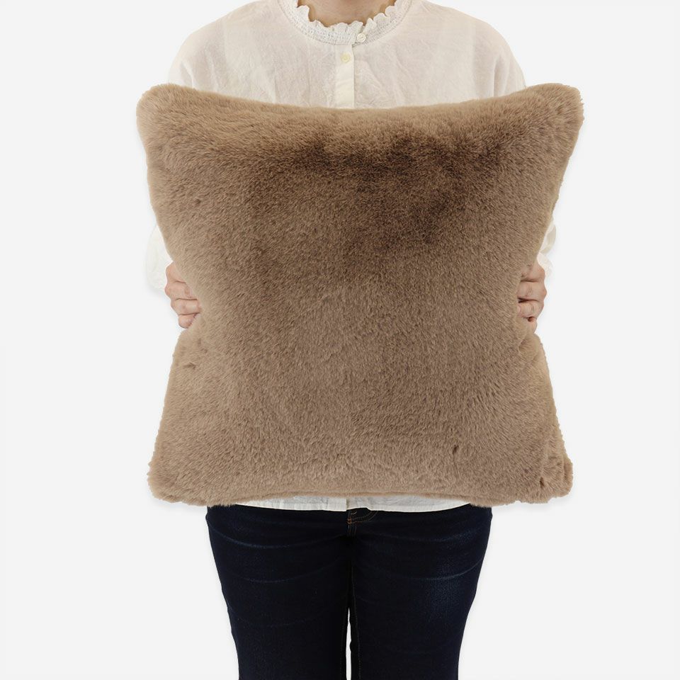 ご家庭でお洗濯できるのでいつでも清潔にお使いいただけるのも嬉しいポイントです／カラー：ベージュ