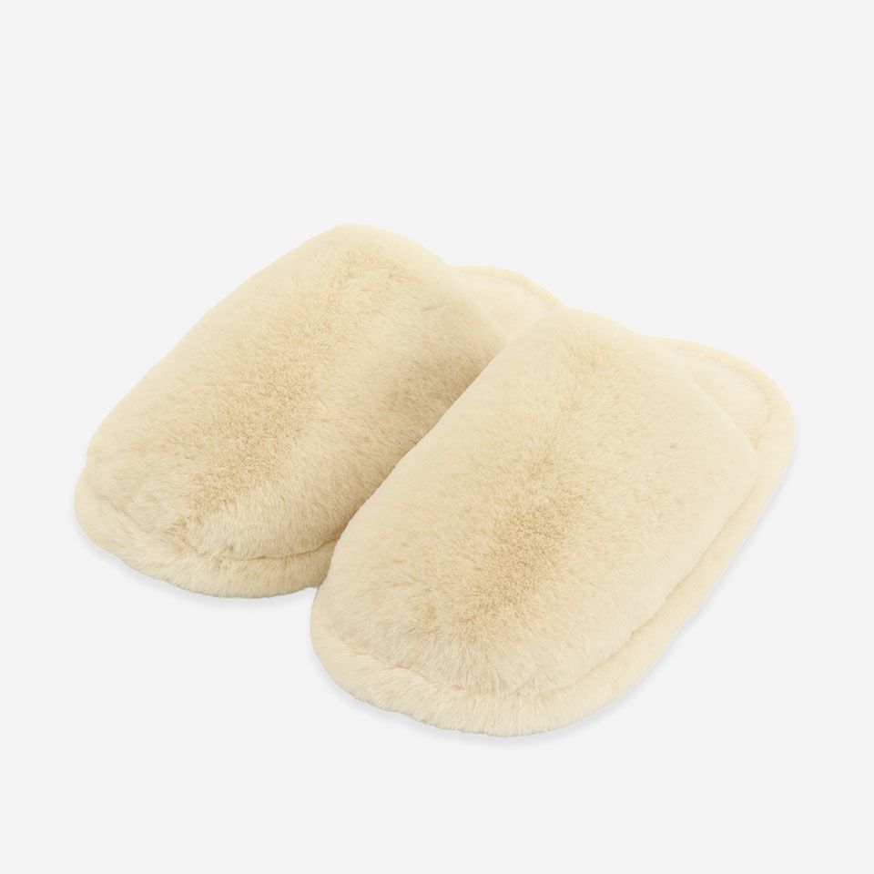 表面／カラー：アイボリー／Mサイズ 23～24.5cm