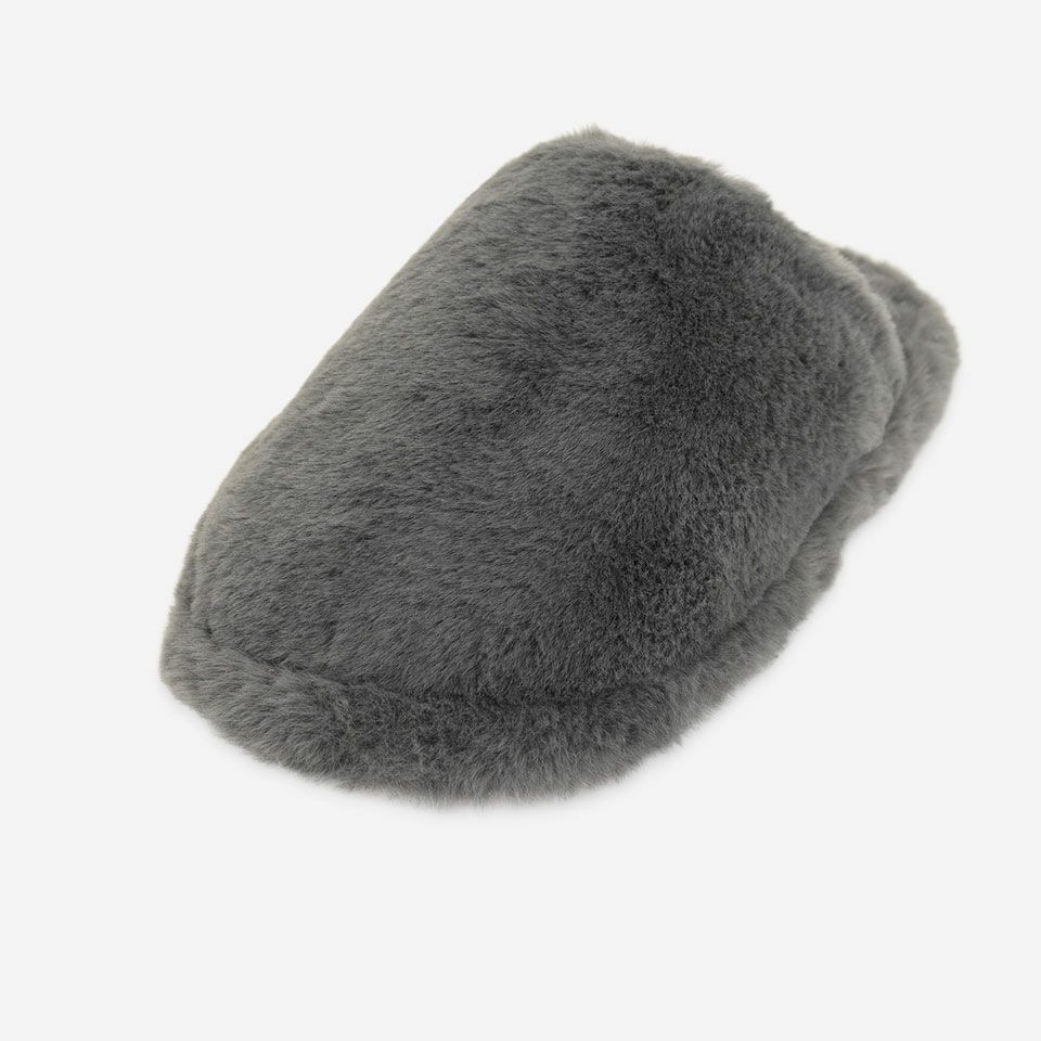 バルーンというその名の通り大きく膨らんだアッパーが魅力です／カラー：グレー