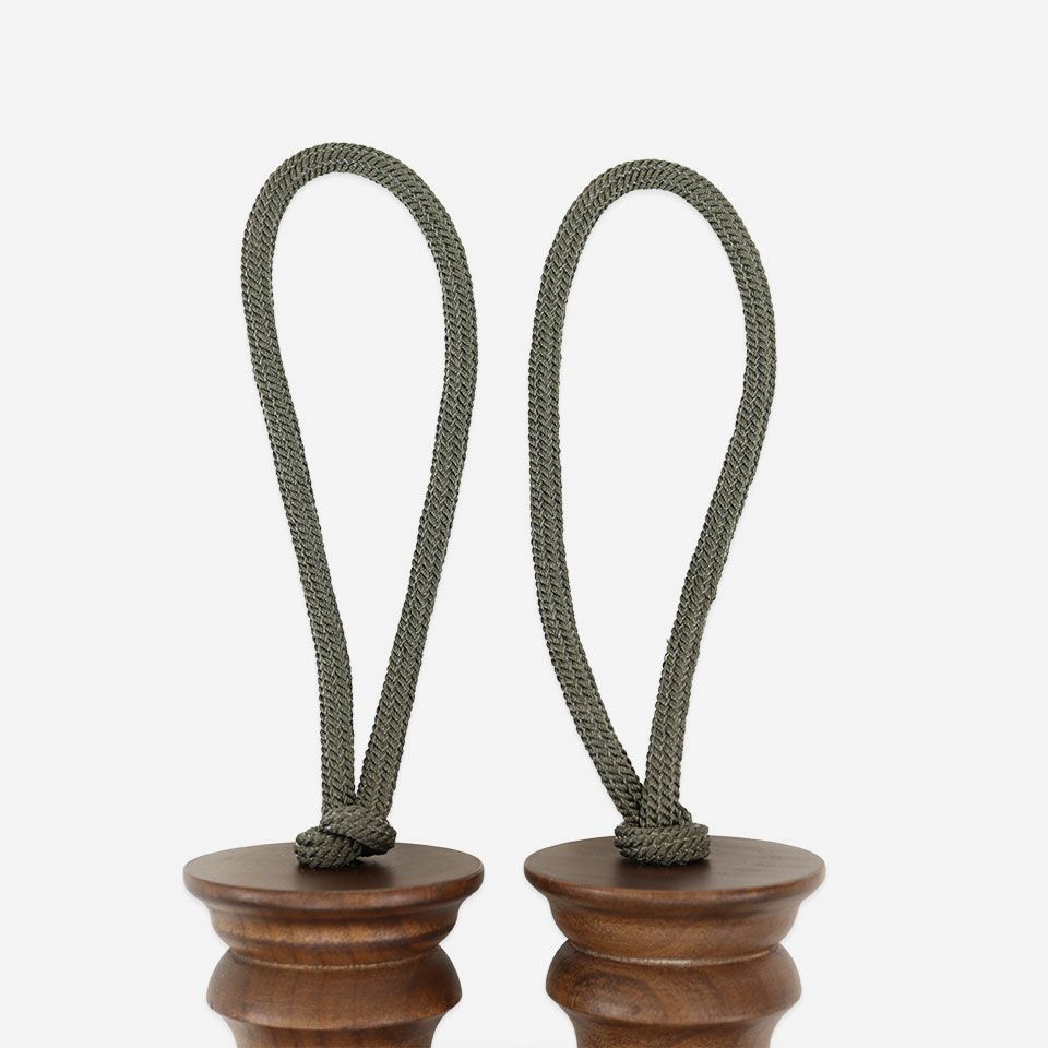 ループ部分／カラー：ブルー／木部の色はダークなブラウン塗装となっております