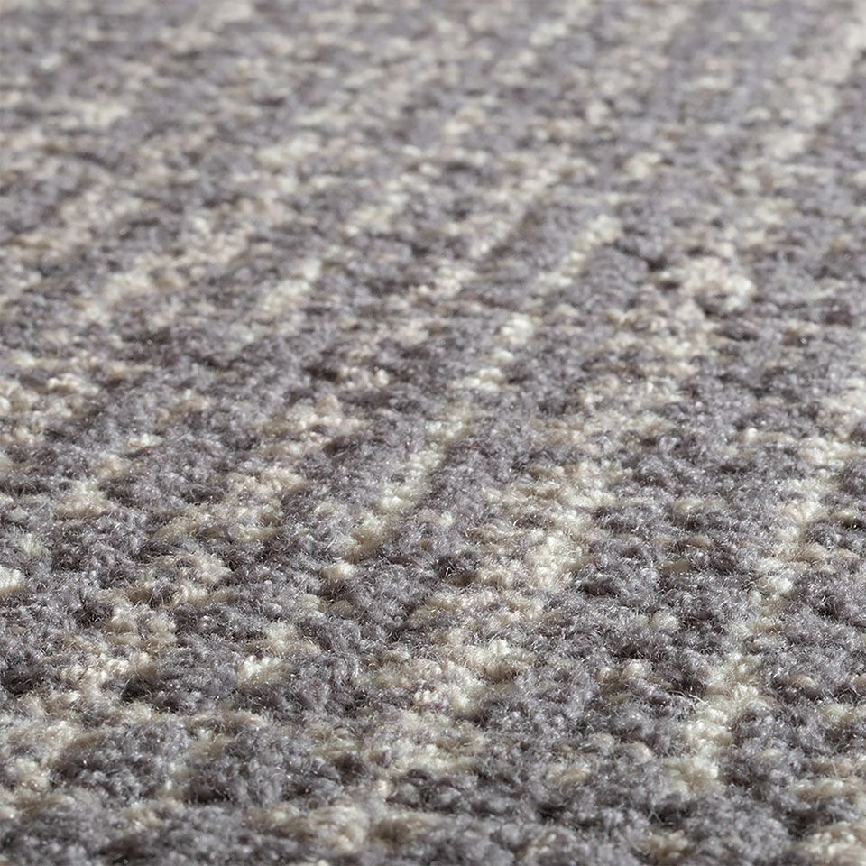 道が交差し重なるようすをラインで表現しました／カラー：グレー