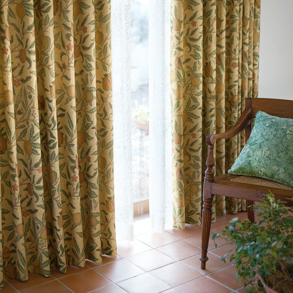 フルーツ Morris Design Studio ドレープカーテン MM3132 【2.3倍ヒダ