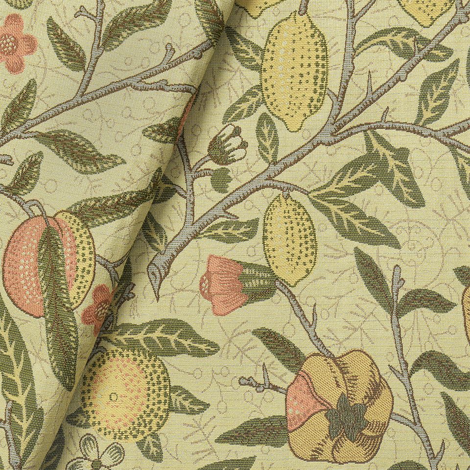 生地拡大画像／版木のやわらかく味わいのあるタッチを織物で表現しています